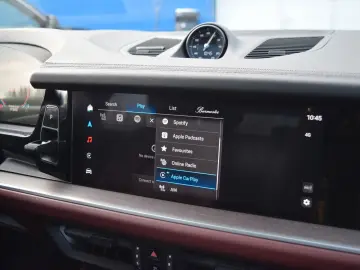 PORSCHE Cayenne Coupe E-Hybrid Burmester SportDesign