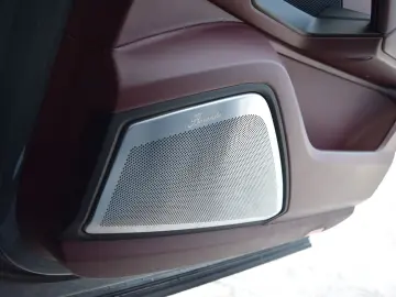 PORSCHE Cayenne Coupe E-Hybrid Burmester SportDesign