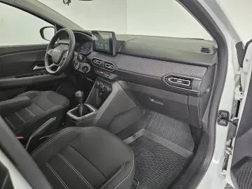 Dacia Logan III Expression