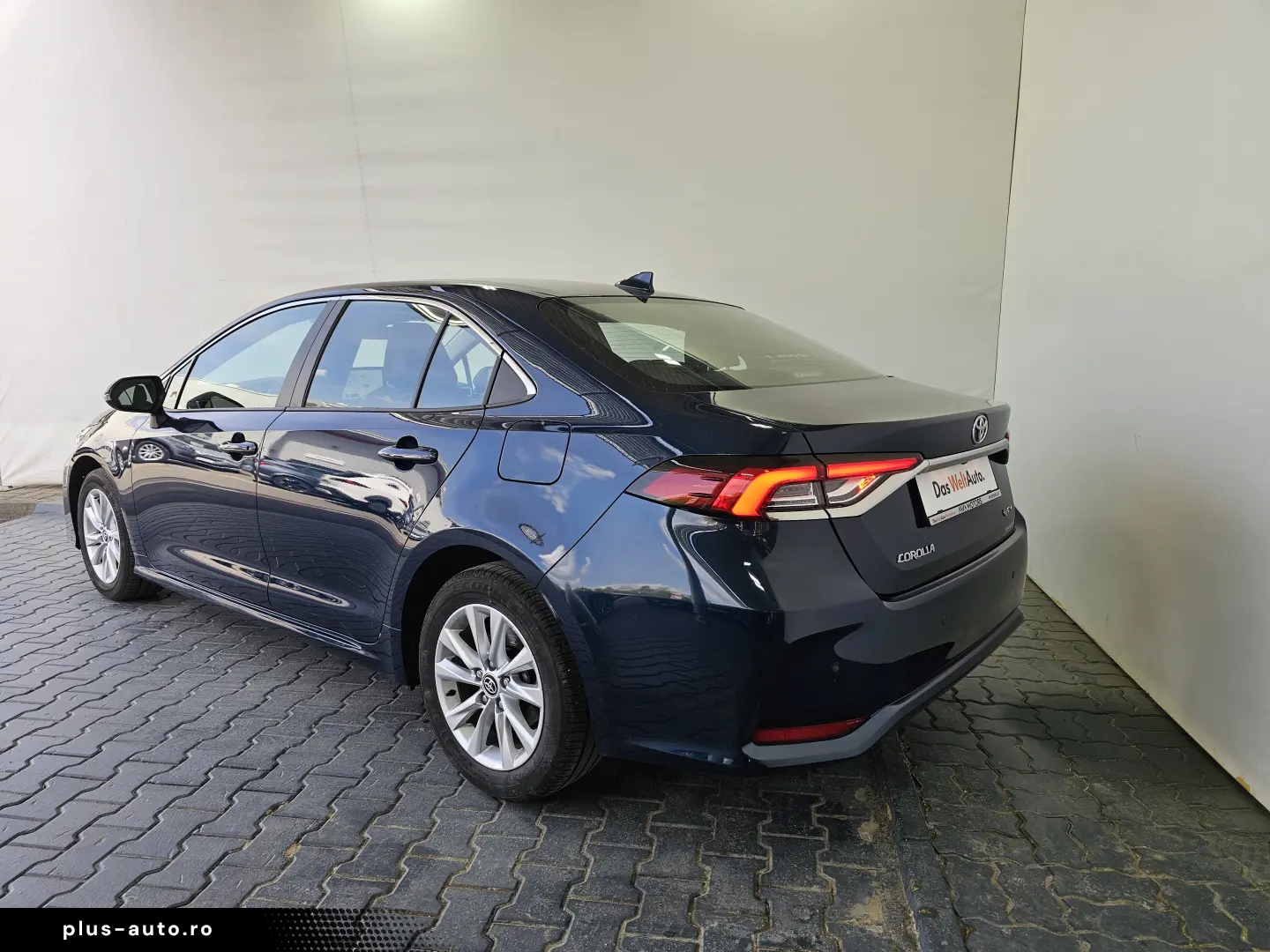 Toyota Corolla 1 8Hybrid Active Drive