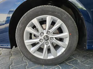 Toyota Corolla 1 8Hybrid Active Drive