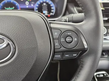 Toyota Corolla 1 8Hybrid Active Drive