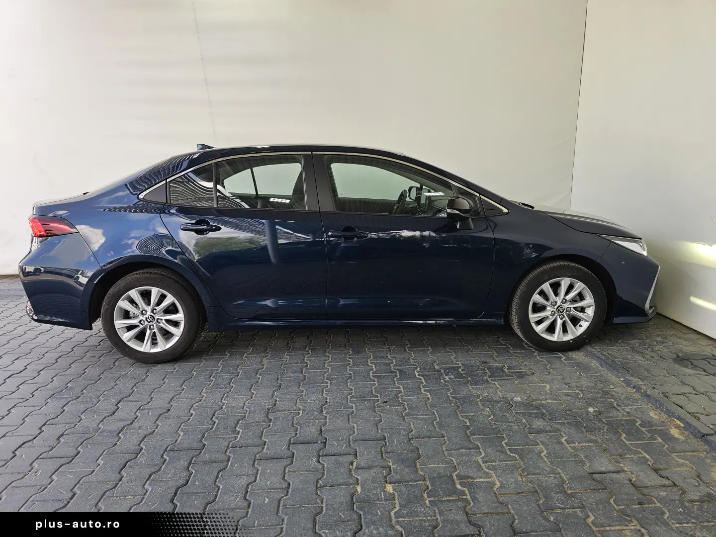 Toyota Corolla 1 8Hybrid Active Drive