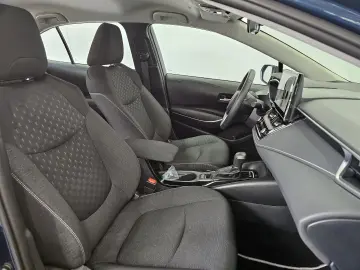 Toyota Corolla 1 8Hybrid Active Drive