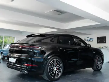 PORSCHE Cayenne Coupe S E-Hybrid UPE 160T SportDesign