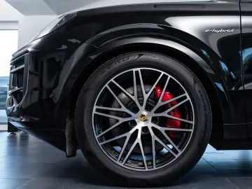 PORSCHE Cayenne Coupe S E-Hybrid UPE 160T SportDesign