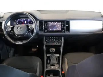 SKODA Kodiaq 1.5 TSI Ambition AID ACC SIDE LED CARPLAY