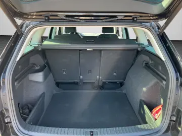 SKODA Kodiaq 2.0 TDI Tour 4x4 Navi  RFK  Matrix-LED  A