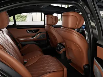 MERCEDES-BENZ S 350 d 4M lang AMG Pano Burmester 360…