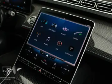 MERCEDES-BENZ S 580 AMG Line Digital LaChanti Park Burmester