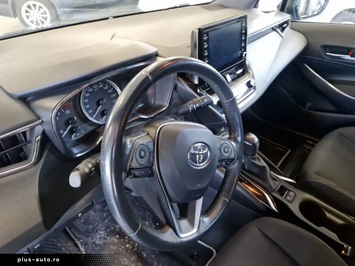 Toyota Corolla Bussines 1.8 hybrid Touring sport