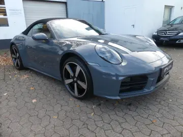 PORSCHE 911   992 Cabriolet  Lift  Matrix  188.000 -€ NP