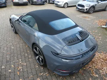 PORSCHE 911   992 Cabriolet  Lift  Matrix  188.000 -€ NP