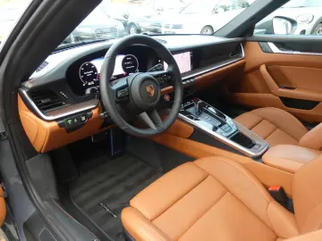 PORSCHE 911   992 Cabriolet  Lift  Matrix  188.000 -€ NP
