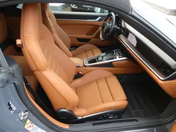 PORSCHE 911   992 Cabriolet  Lift  Matrix  188.000 -€ NP
