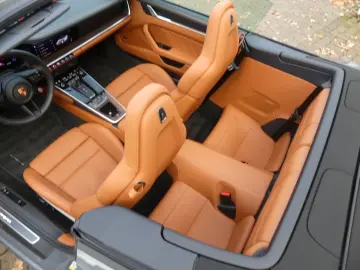PORSCHE 911   992 Cabriolet  Lift  Matrix  188.000 -€ NP