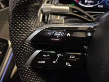 MERCEDES-BENZ S 400 d 4Matic AMG   Junge Sterne   Panorama