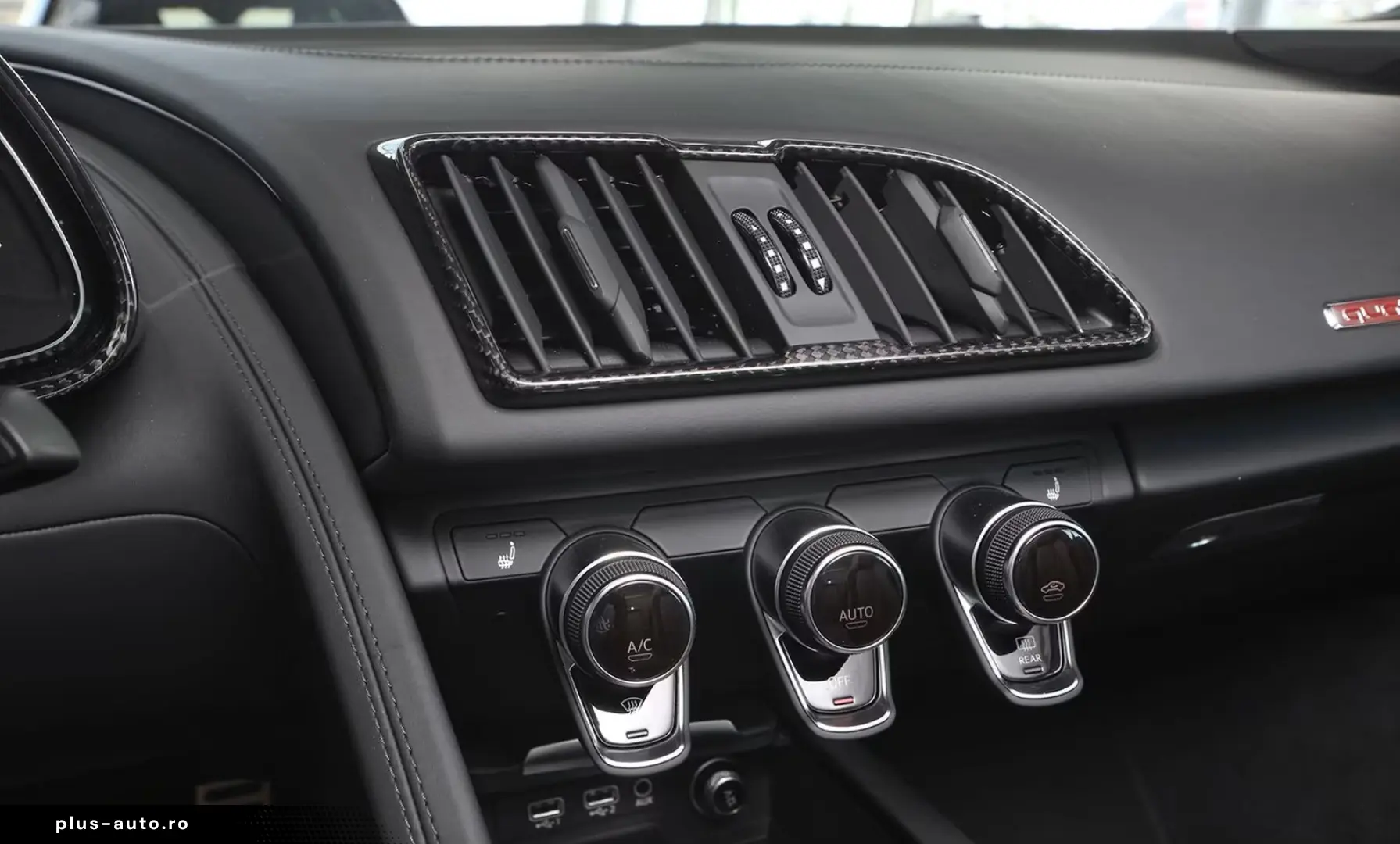 AUDI R8 Spyder performance 5.2 FSI quattro S tronic L
