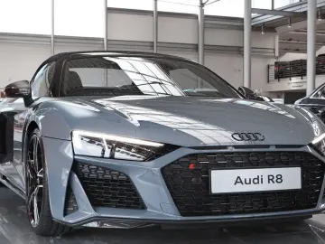 AUDI R8 Spyder performance 5.2 FSI quattro S tronic L