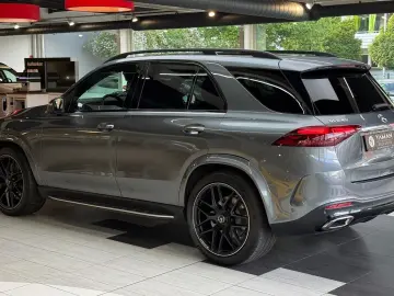 MERCEDES-BENZ GLE 450 d 4M AMG Pano StHzg Night-P. 22  AMG