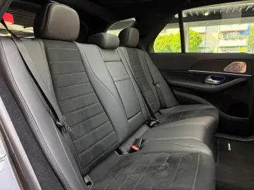 MERCEDES-BENZ GLE 450 d 4M AMG Pano StHzg Night-P. 22  AMG
