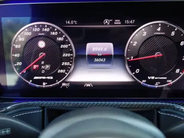 MERCEDES-BENZ G 63 AMG Manufaktur Superior Carbon