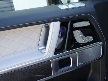 MERCEDES-BENZ G 63 AMG Manufaktur Superior Carbon