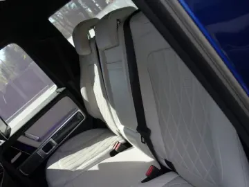 MERCEDES-BENZ G 63 AMG Manufaktur Superior Carbon