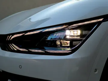 GT-line 4wd Dual Motor Trapa Matrix