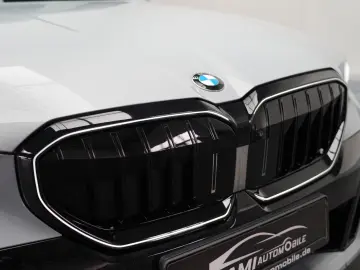 BMW 520i M Sport ICONIC 360 CARBON HUD KEY H&K MEMOR