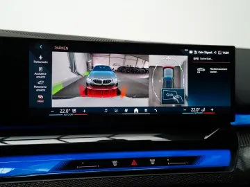 BMW 520i M Sport ICONIC 360 CARBON HUD KEY H&K MEMOR