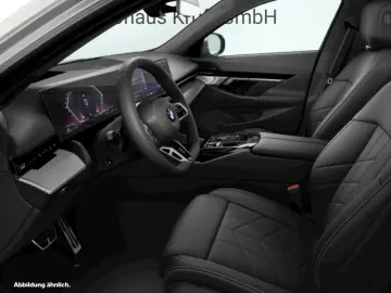 BMW 520d xDrive M SPORT PRO AHK HK SOUND DAP PAP HUD