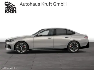 BMW 520d xDrive M SPORT PRO AHK HK SOUND DAP PAP HUD