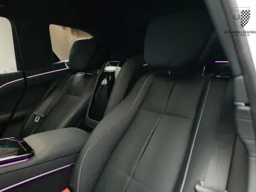 MERCEDES-BENZ GLS 600 Maybach FirstClassFond Burmest…