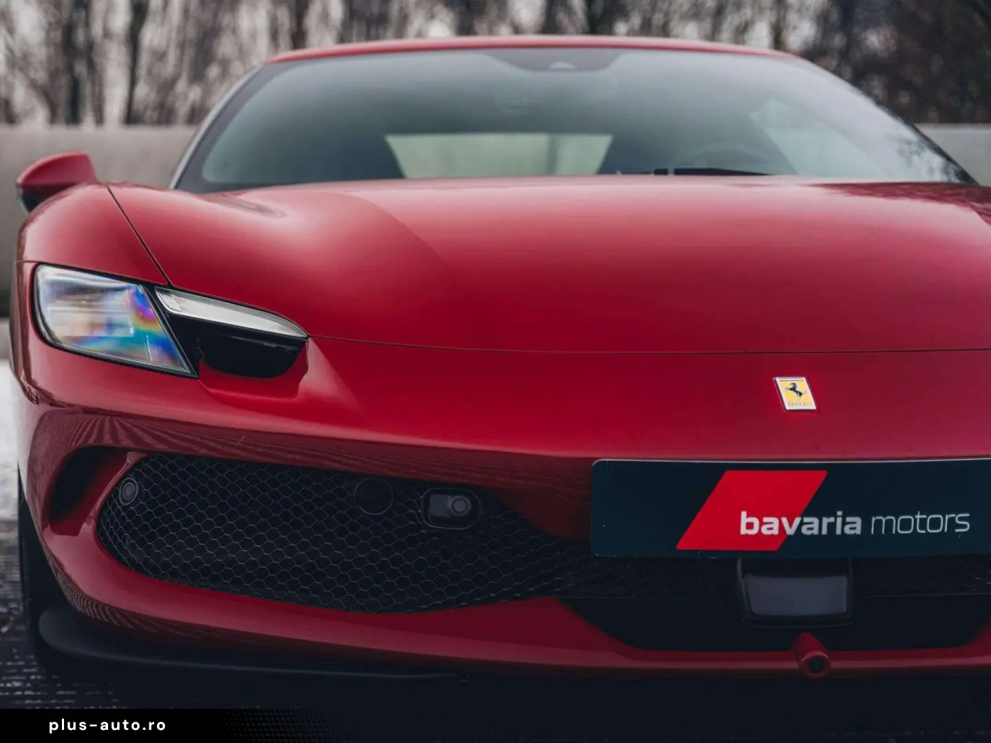 FERRARI 296 GTB Rosso Mugello   Surround View   Lift   C