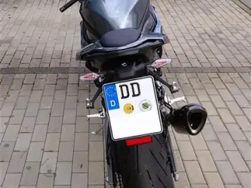 BMW S 1000 RR Frästeile Akrapovic Premium Se