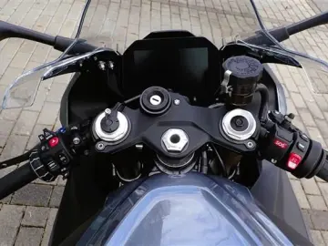 BMW S 1000 RR Frästeile Akrapovic Premium Se