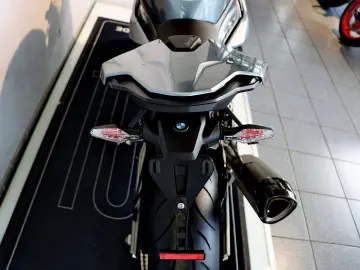 BMW S 1000 RR  3 Pakete  M-Kette  Akrapovic