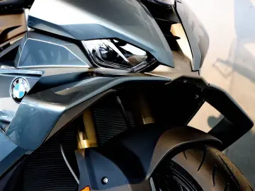 BMW S 1000 RR  3 Pakete  M-Kette  Akrapovic