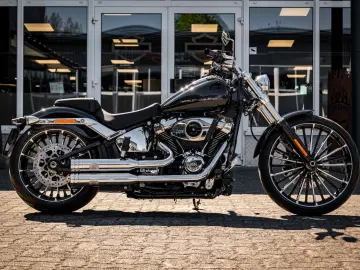 HARLEY DAVIDSON BREAKOUT FXBR 117 ci - Jekill & Hyde