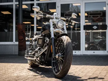 HARLEY DAVIDSON BREAKOUT FXBR 117 ci - Jekill & Hyde