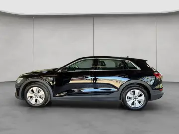 AUDI e-tron 50 quattro basis