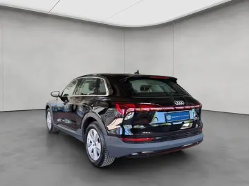 AUDI e-tron 50 quattro basis
