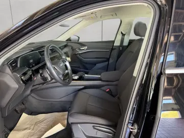 AUDI e-tron 50 quattro basis