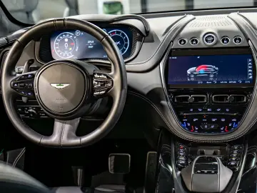 Aston Martin DBX 707 Disponibil Imediat!