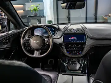 Aston Martin DBX 707 Disponibil Imediat!