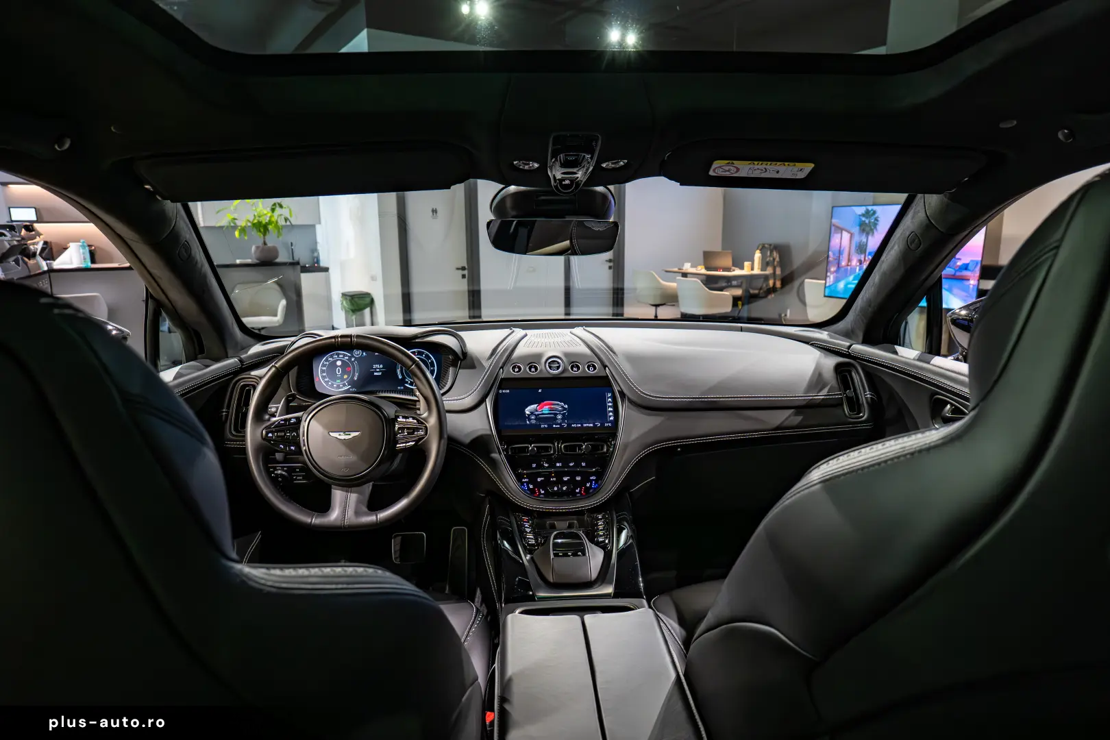 Aston Martin DBX 707 Disponibil Imediat!