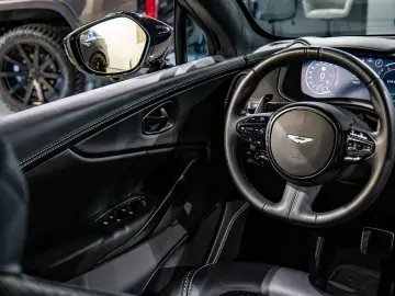 Aston Martin DBX 707 Disponibil Imediat!