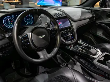 Aston Martin DBX 707 Disponibil Imediat!