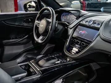 Aston Martin DBX 707 Disponibil Imediat!